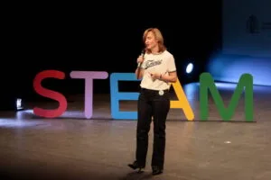 what is steam education